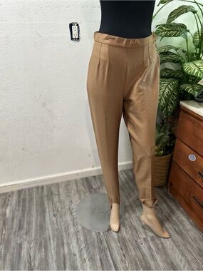 Cache Tailored High-Waist Dress Pants in brown